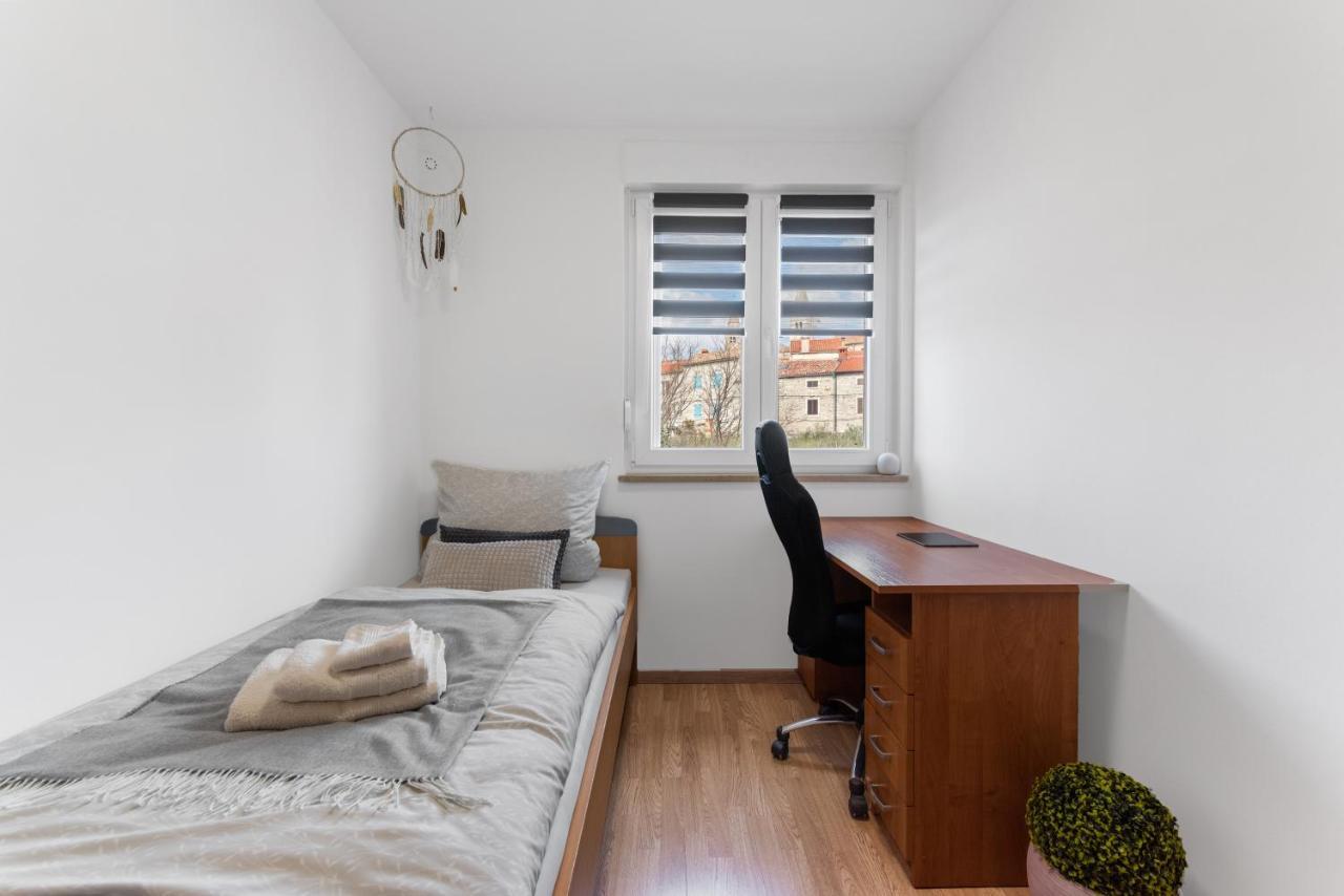 Apartment Mdm Буйе Екстериор снимка